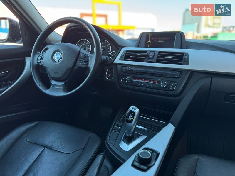 Седан BMW 3 Series 2013 в Киеве