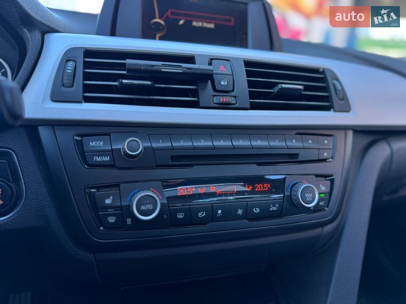 Седан BMW 3 Series 2013 в Киеве