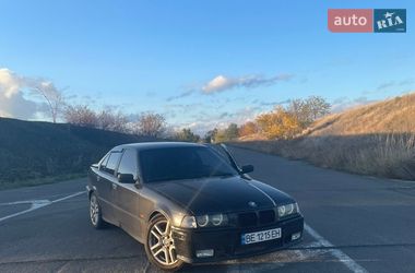 Седан BMW 3 Series 1996 в Миколаєві