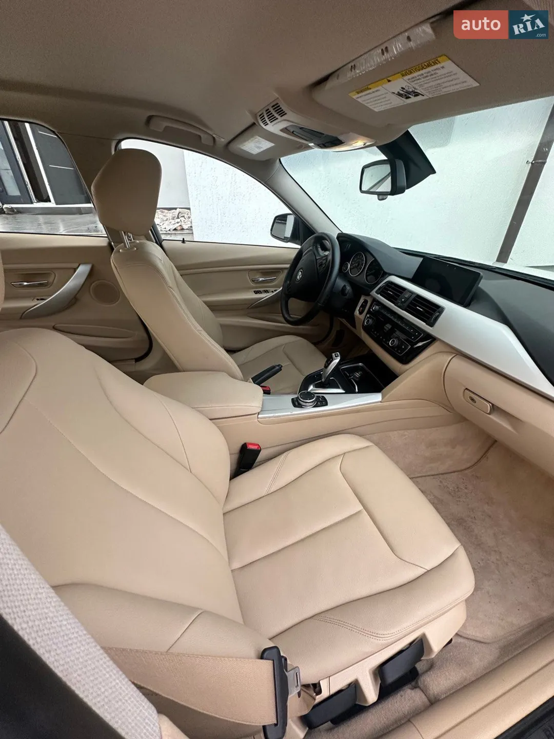 2016 BMW 3er - мініатюра 9