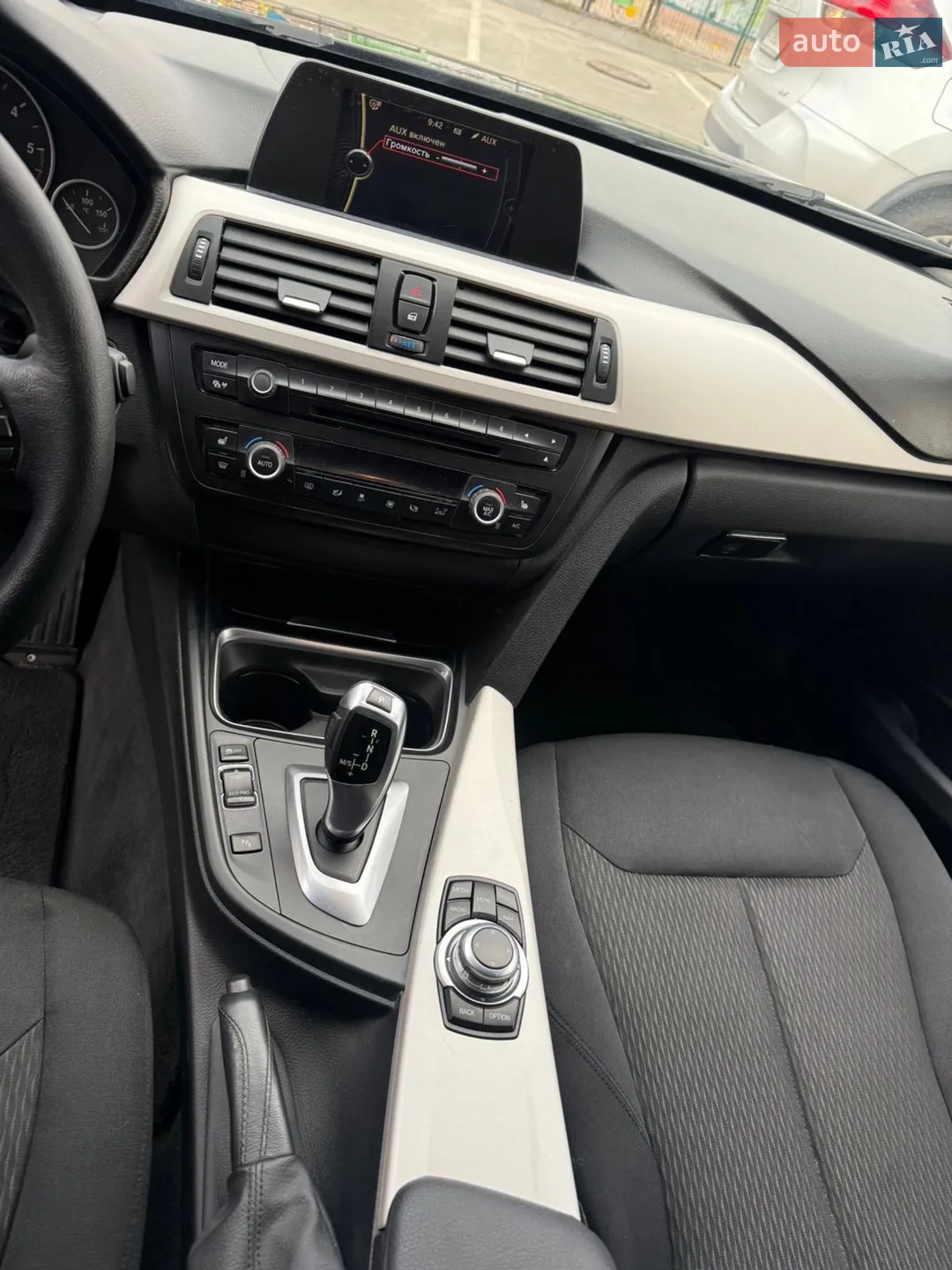2013 BMW 3er - мініатюра 13