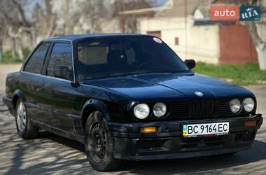 Купе BMW 3 Series 1983 в Одессе