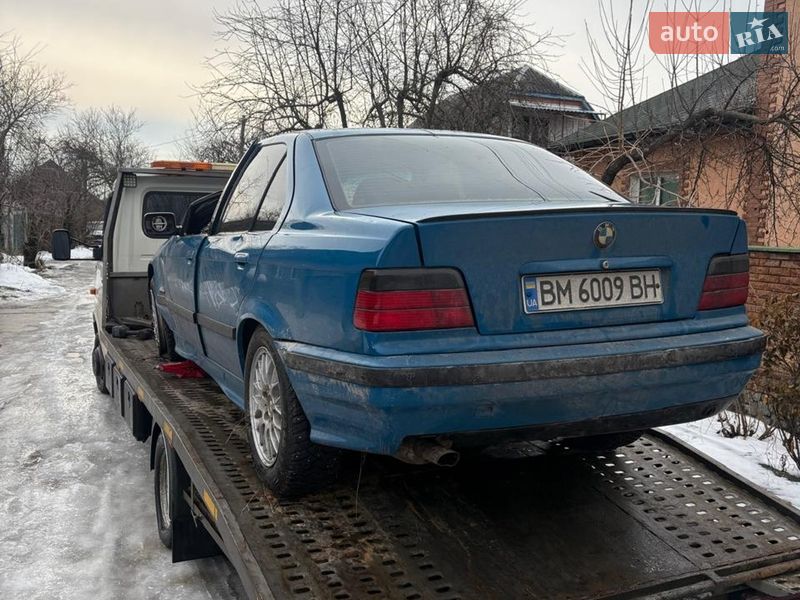 Седан BMW 3 Series 1991 в Охтирці