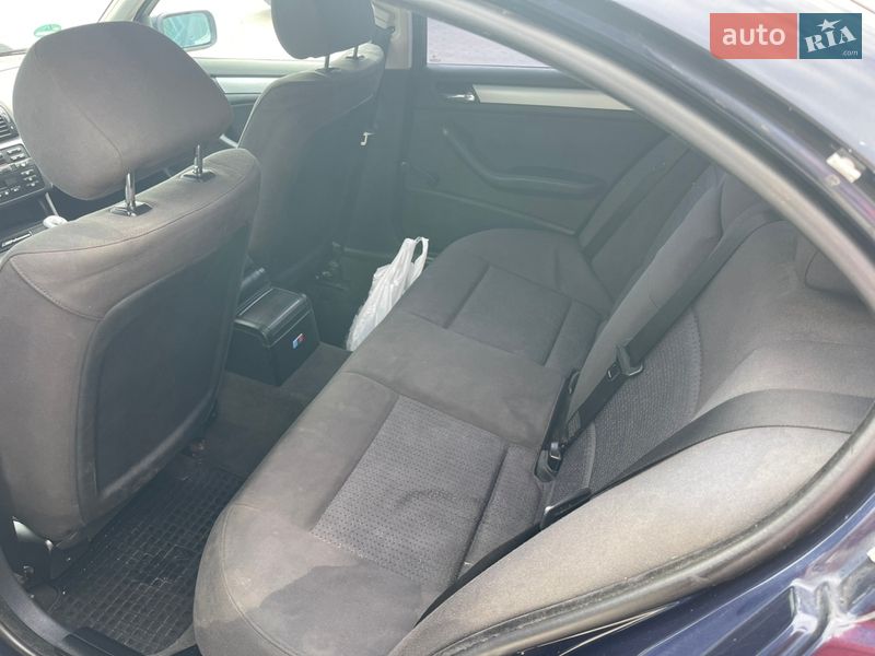 Седан BMW 3 Series 2002 в Каменец-Подольском