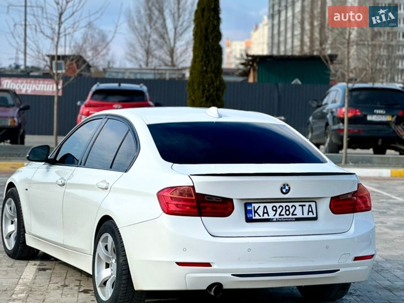 Седан BMW 3 Series 2013 в Ірпені