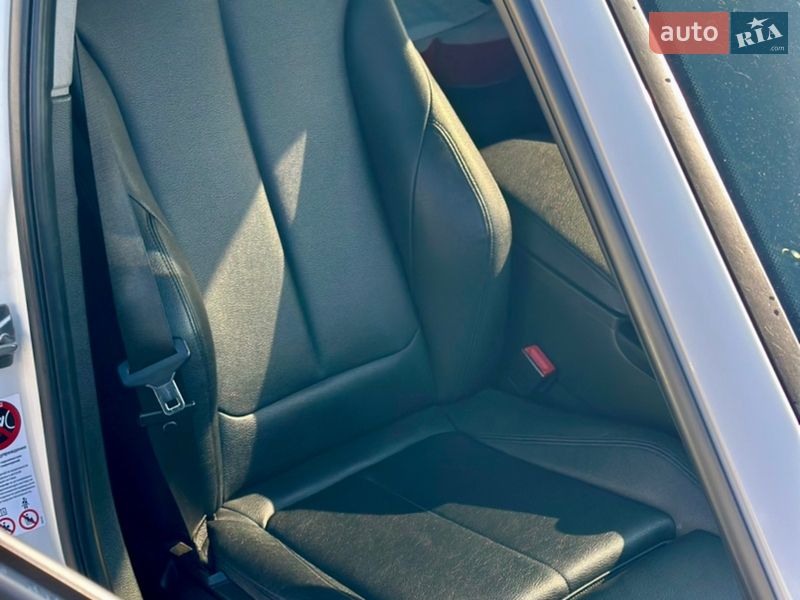 Седан BMW 3 Series 2013 в Ірпені