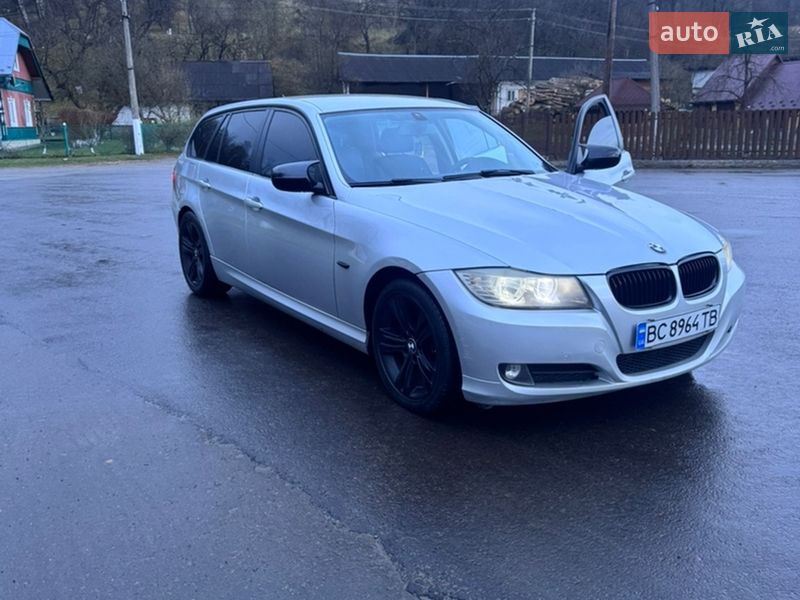 Универсал BMW 3 Series 2010 в Дрогобыче
