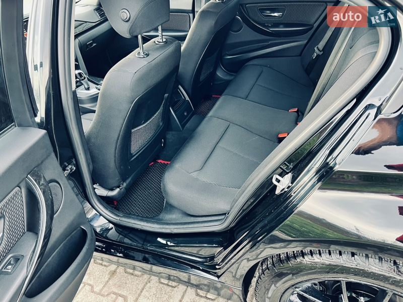 Седан BMW 3 Series 2017 в Львове фото 19 Седан BMW 3 Series 2017 в Львове