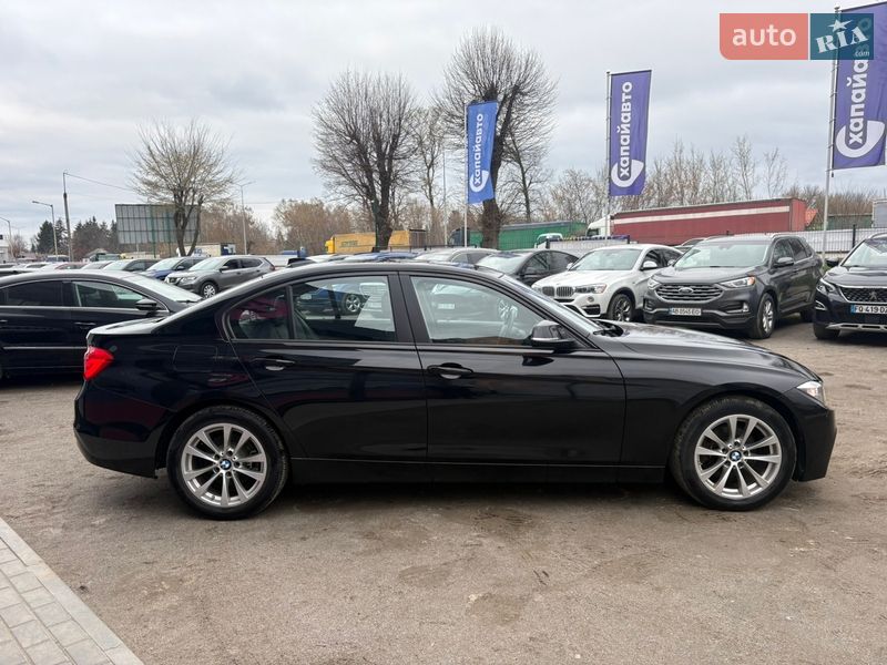 Седан BMW 3 Series 2016 в Виннице