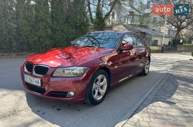 Седан BMW 3 Series 2010 в Чернівцях