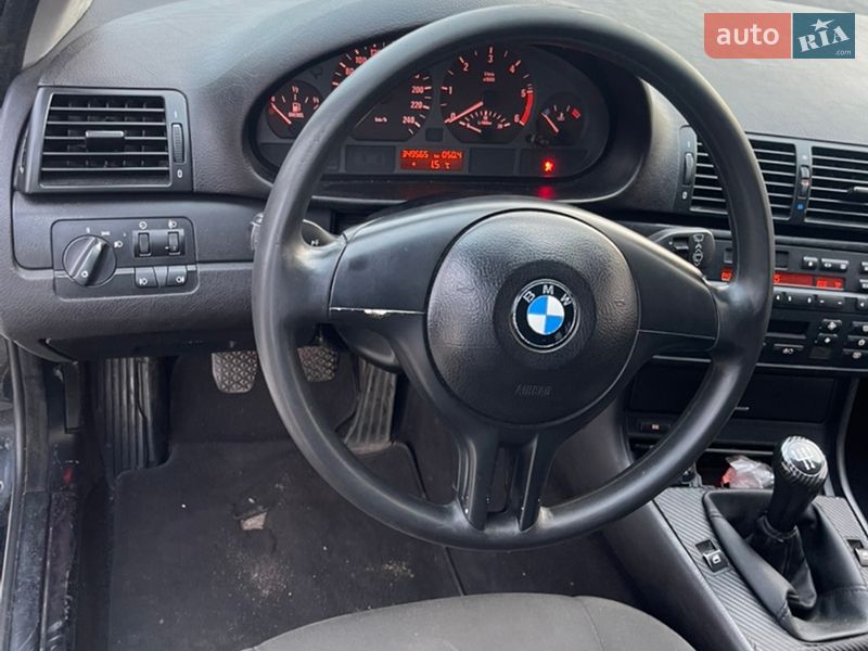Универсал BMW 3 Series 2004 в Сарнах