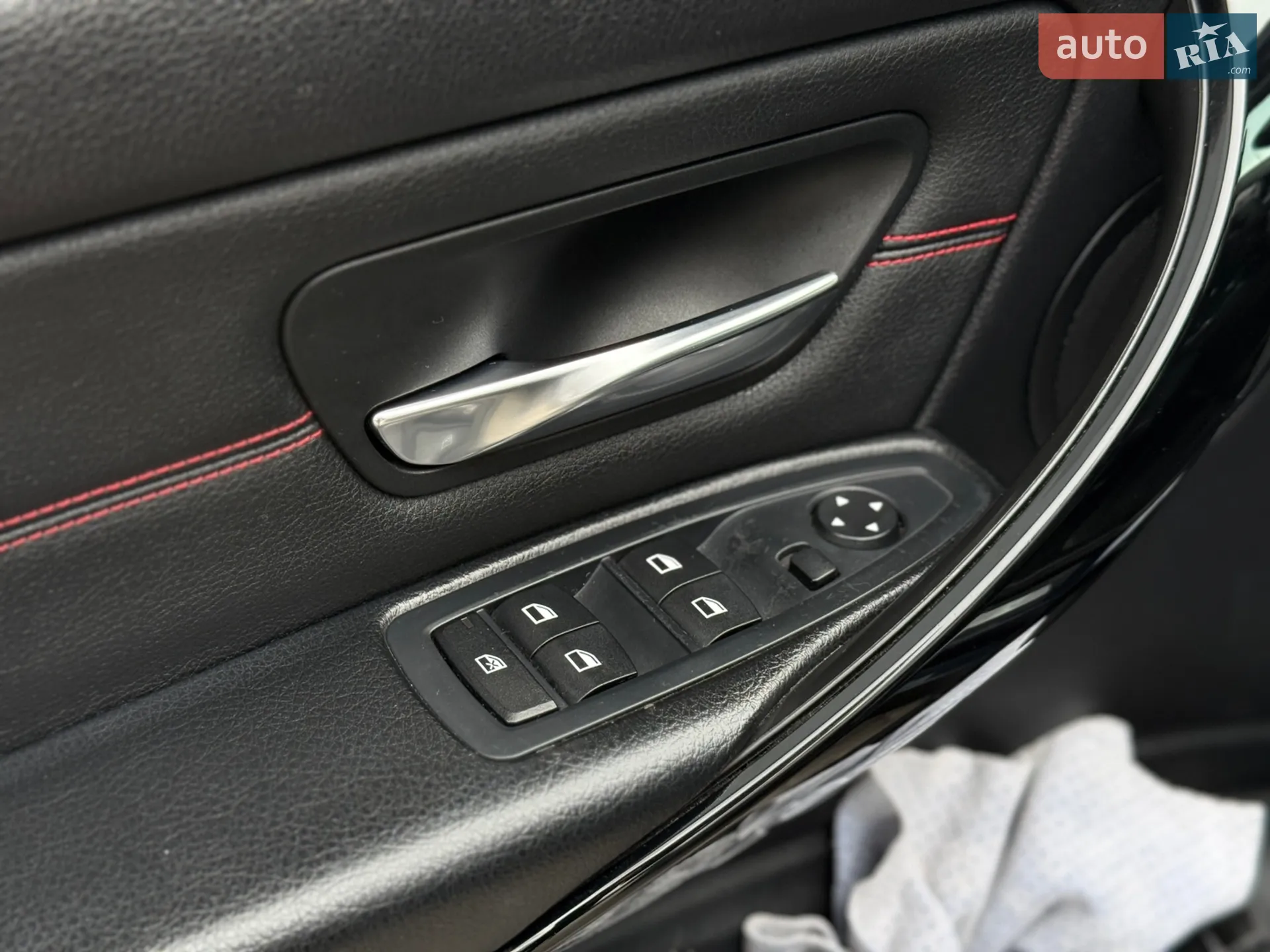 2012 BMW 3er - мініатюра 21