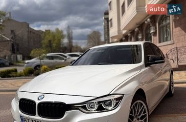Седан BMW 3 Series 2014 в Николаеве