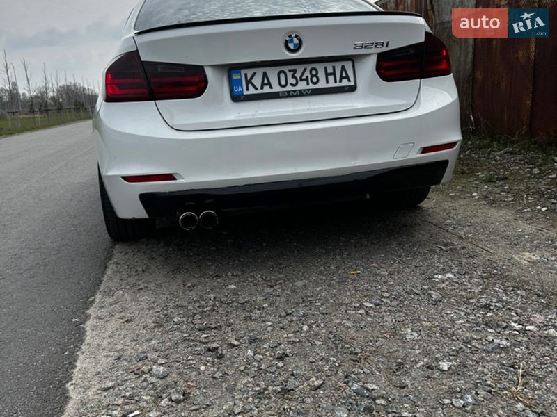 Седан BMW 3 Series 2012 в Киеве фото 5 Седан BMW 3 Series 2012 в Киеве
