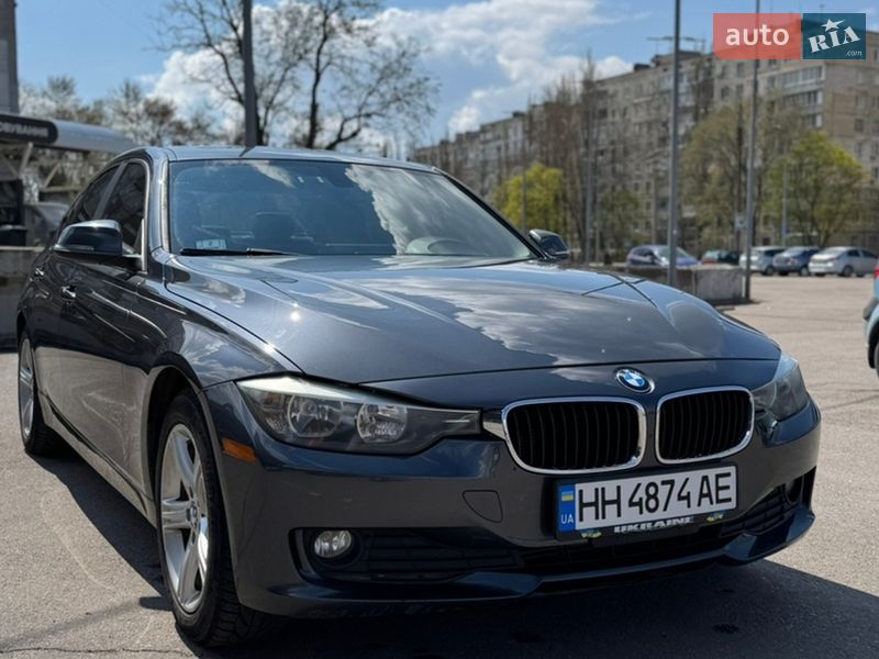 Седан BMW 3 Series 2013 в Николаеве