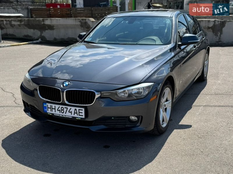 Седан BMW 3 Series 2013 в Николаеве