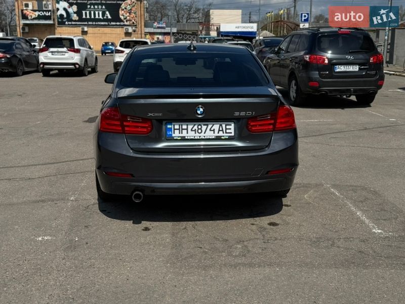 Седан BMW 3 Series 2013 в Николаеве