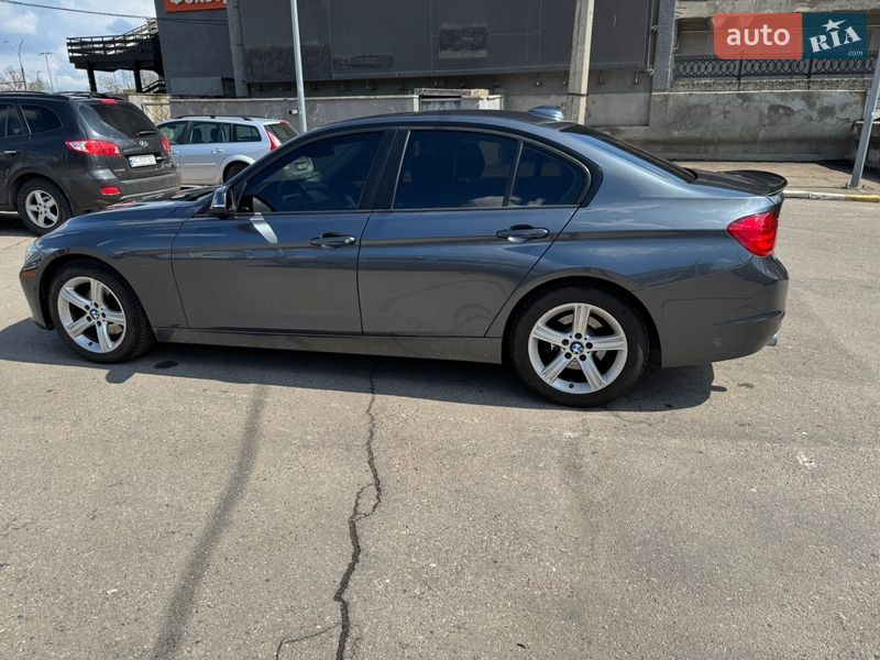 Седан BMW 3 Series 2013 в Николаеве