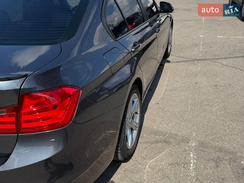 Седан BMW 3 Series 2013 в Николаеве