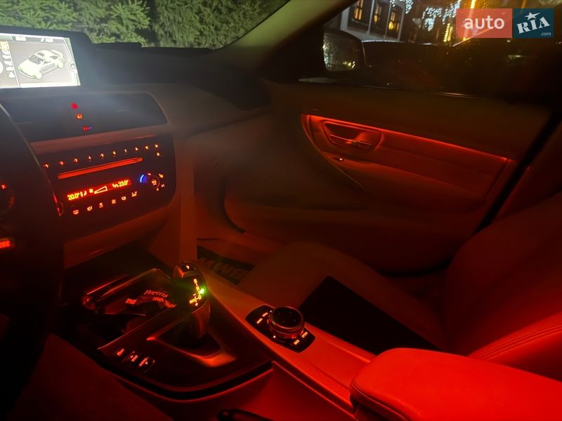 Седан BMW 3 Series 2012 в Первомайске