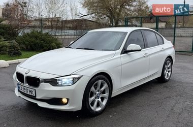 Седан BMW 3 Series 2015 в Києві