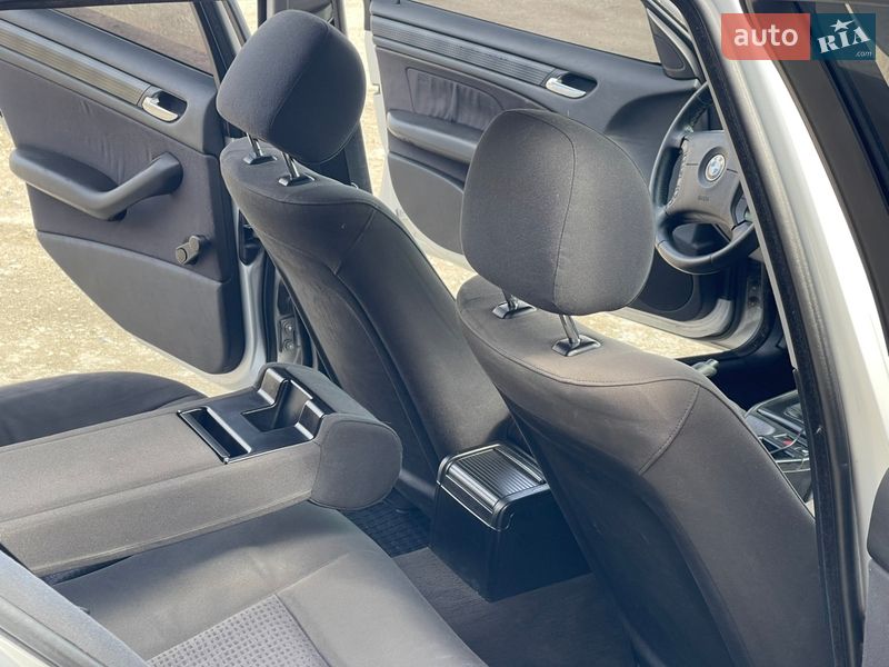 Универсал BMW 3 Series 2002 в Гусятине