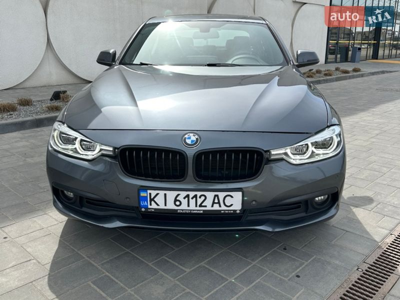 Седан BMW 3 Series 2015 в Луцке