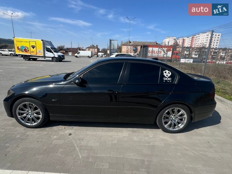 Седан BMW 3 Series 2007 в Виннице