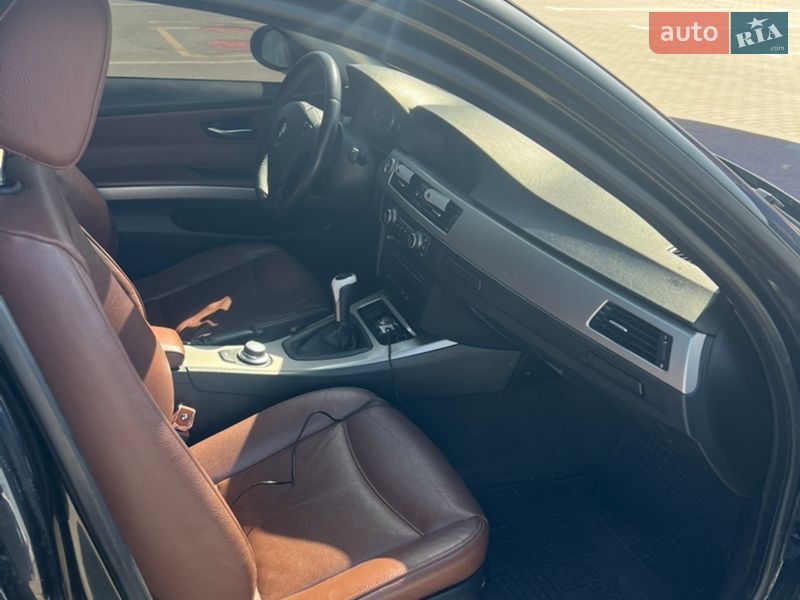 Седан BMW 3 Series 2007 в Виннице