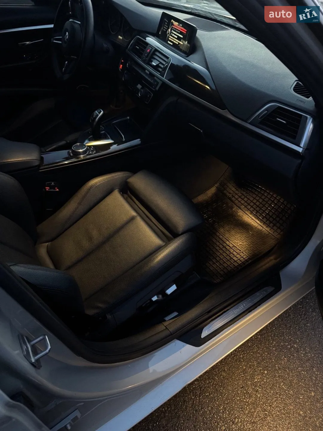 2016 BMW 3er - мініатюра 3