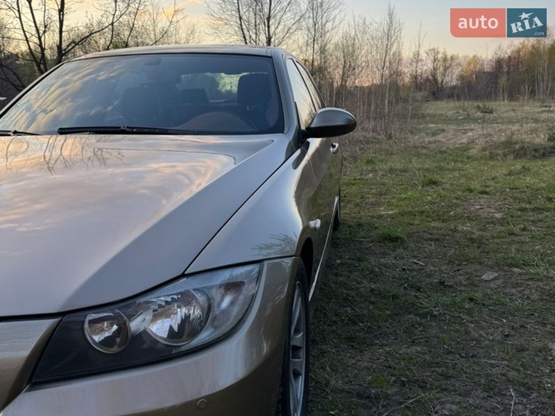 Седан BMW 3 Series 2006 в Чернигове