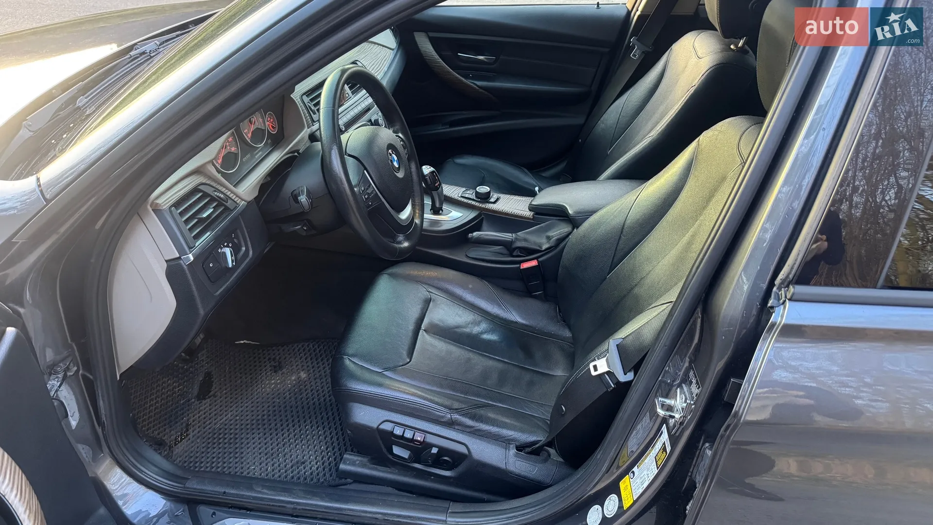 2012 BMW 3er - мініатюра 8