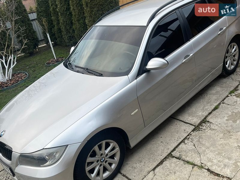 Универсал BMW 3 Series 2009 в Черновцах фото 5 Универсал BMW 3 Series 2009 в Черновцах