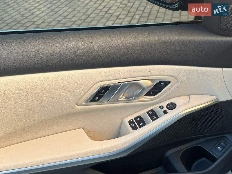 Седан BMW 3 Series 2020 в Виннице