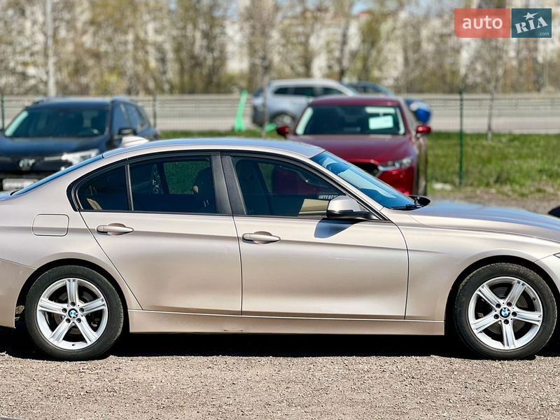 Седан BMW 3 Series 2013 в Києві