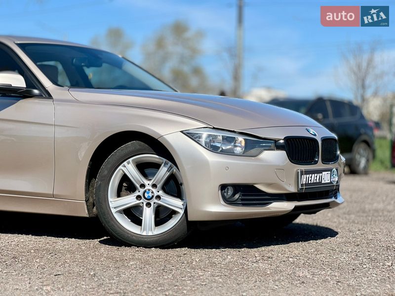 Седан BMW 3 Series 2013 в Києві