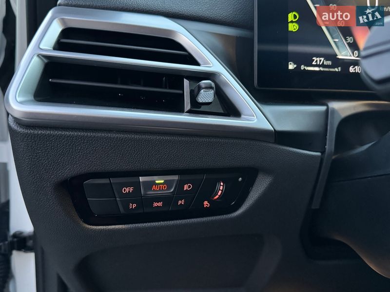 Седан BMW 3 Series 2025 в Киеве фото 31 Седан BMW 3 Series 2025 в Киеве