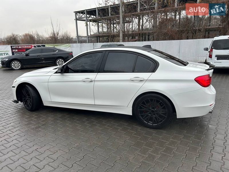 Седан BMW 3 Series 2012 в Виннице