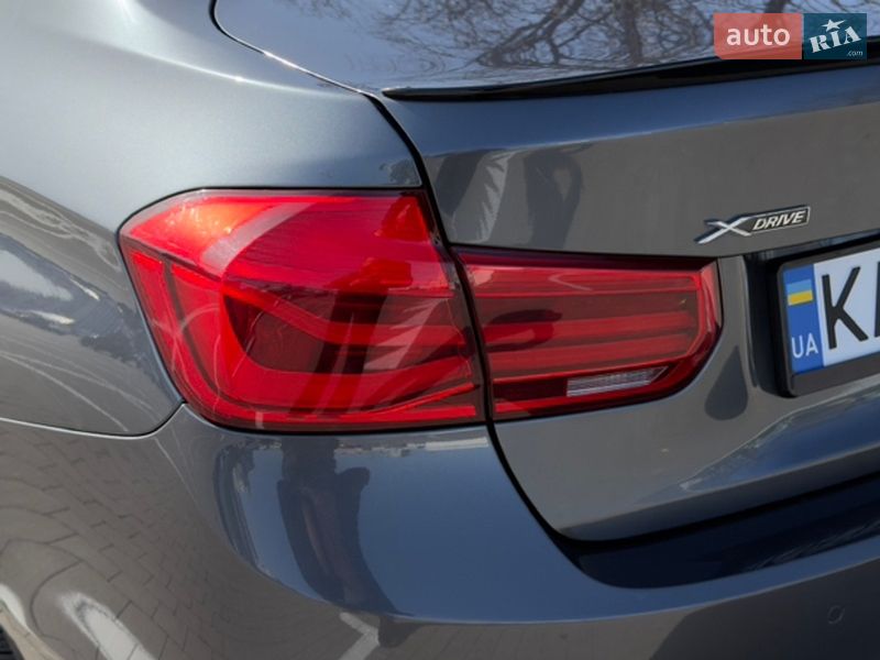 Седан BMW 3 Series 2016 в Одессе