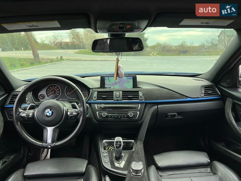 Седан BMW 3 Series 2015 в Яворове