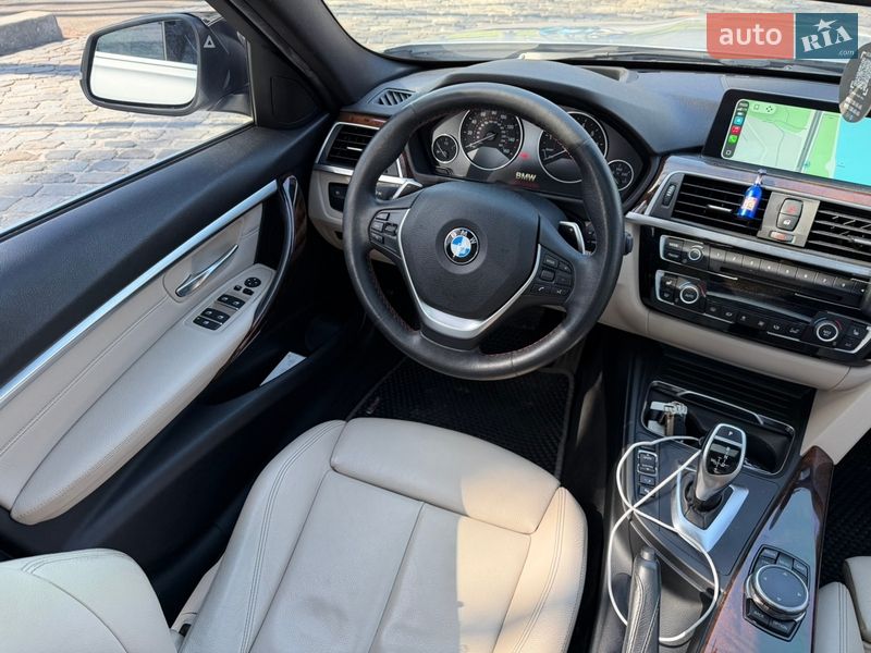 Седан BMW 3 Series 2016 в Киеве