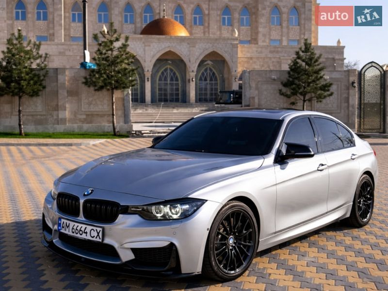 BMW 3 Series 2012