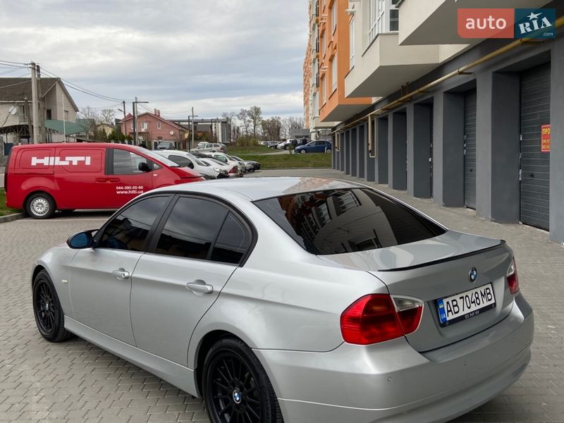 Седан BMW 3 Series 2007 в Виннице