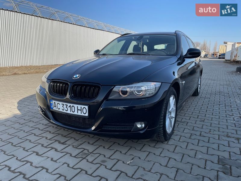BMW 3 Series 2010