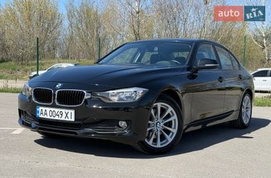 Седан BMW 3 Series 2016 в Києві