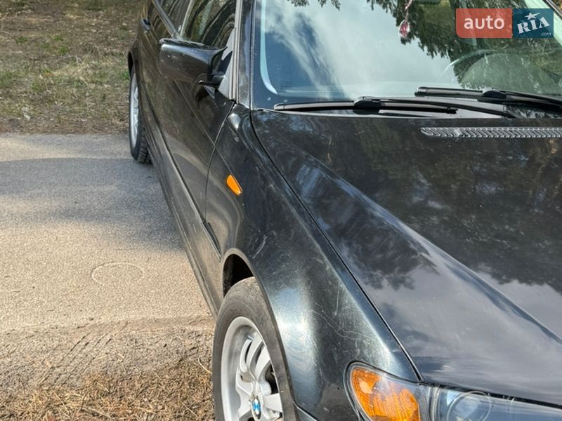 BMW 3 Series 2004
