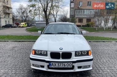 Седан BMW 3 Series 1991 в Харькове