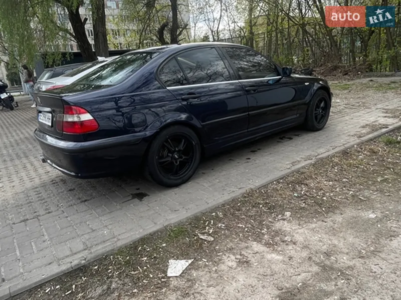 BMW 3 Series 2003 VIN WBAAY71050KC05824 фото оголошення 5 з 48