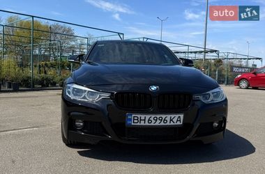 Седан BMW 3 Series 2017 в Одессе