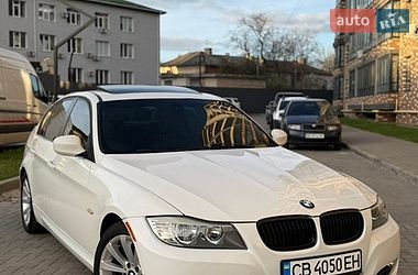 Седан BMW 3 Series 2010 в Житомире